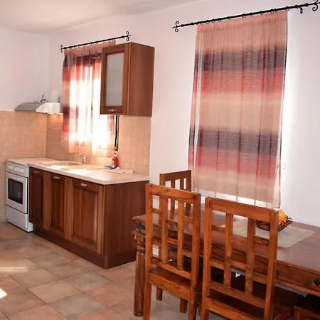 Ostria Villa *