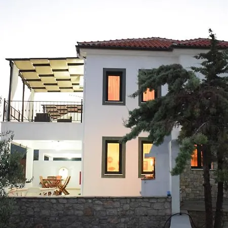 Ostria Villa Votsi (Alonnisos)